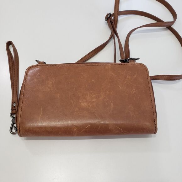 The Sak Brown Leather Crossbody Purse, Approx.  8 x 4.5 - Picture 3 of 8